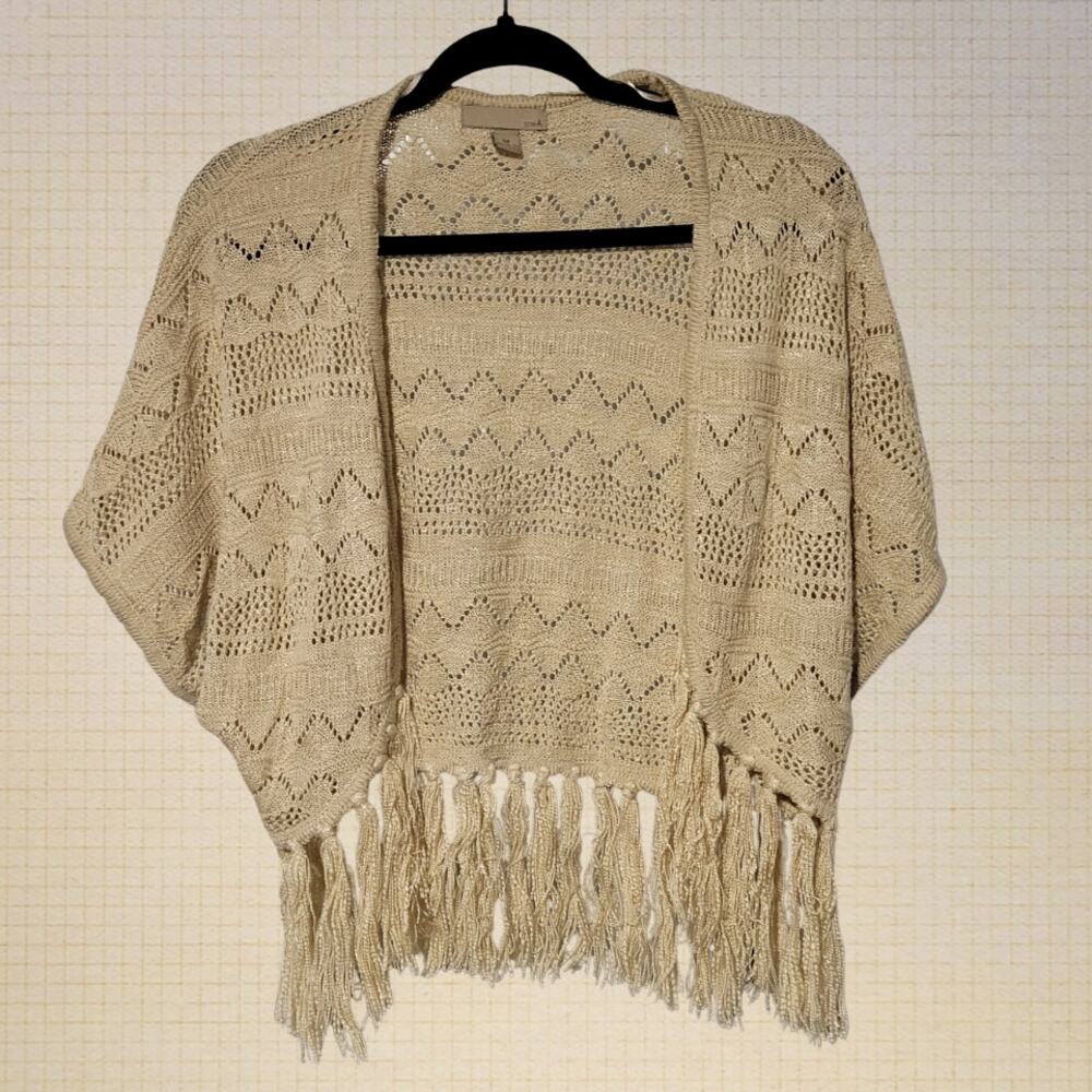 Bohemian One A Acrylic Open Knit Tassel Shawl Medium Short Sleeve Top